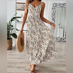 Elegant Black and White Maxi Dress